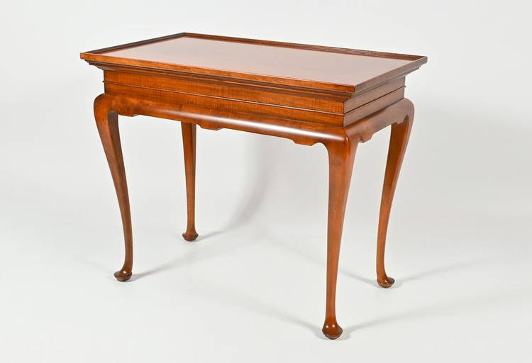 Baker Queen Anne Style Side Table