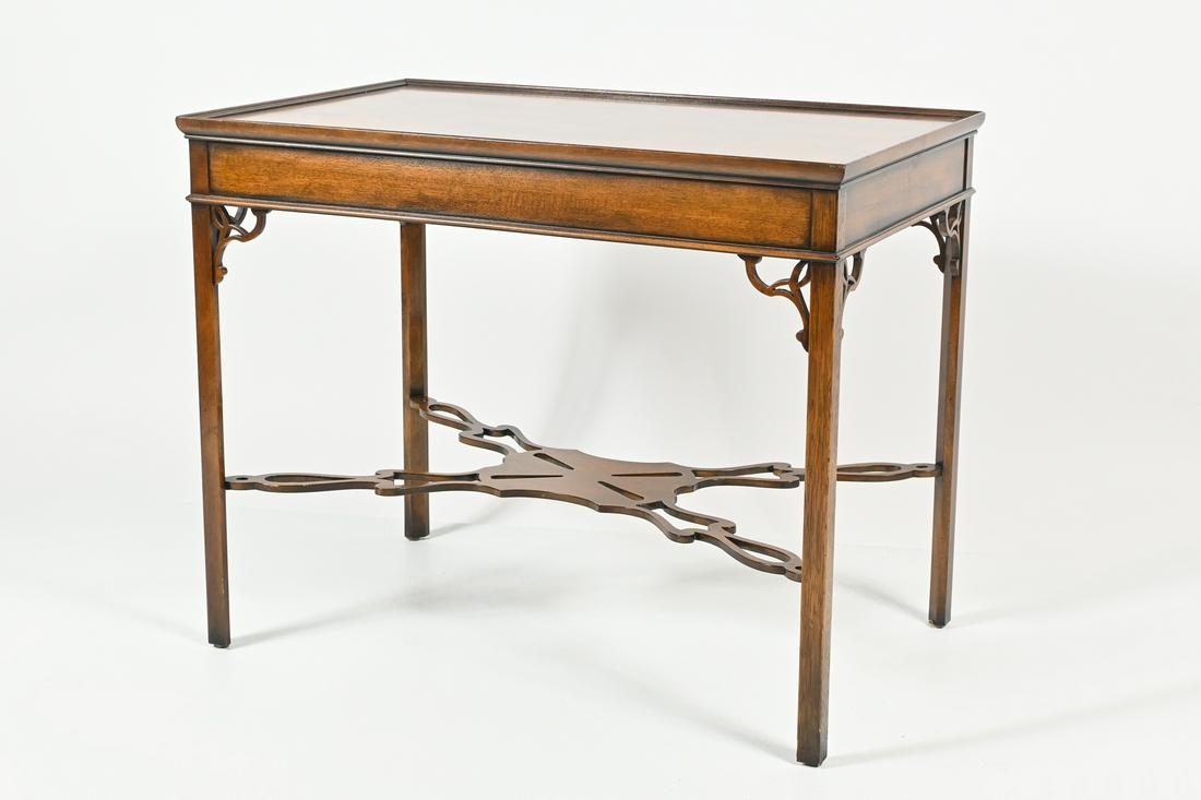 BAKER FURNITURE TEA TABLE (1 of 9)