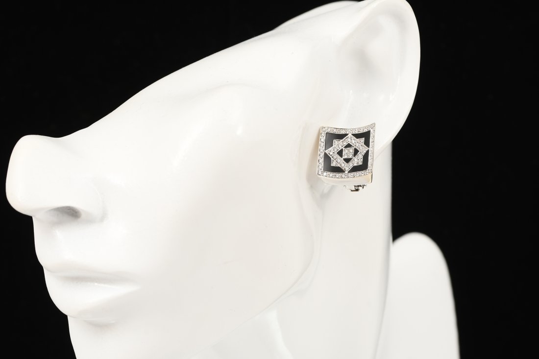 18K ROBERTA PORRATI 18K DIAMOND ENAMEL EAR CLIPS (1 of 4)