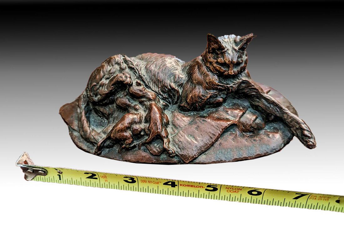 EMMANUEL FREMIET NURSING CAT BRONZE (1 of 3)