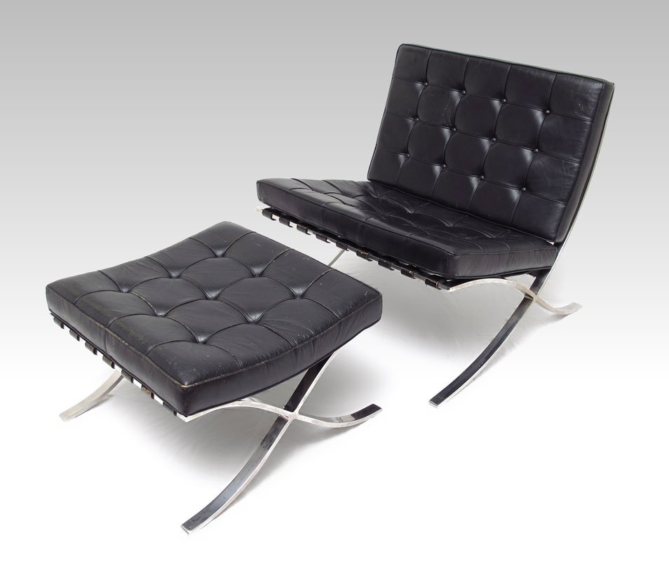 MIES VAN der ROHE BARCELONA CHAIR & OTTOMAN KNOLL: KNOLL MIES VAN der ROHE DESIGNED BARCELONA CHAIR AND OTTOMAN: Button tufted black leather on chrome. Button tufted black leather on chrome. This is an older chair and the leather does show signs of ge