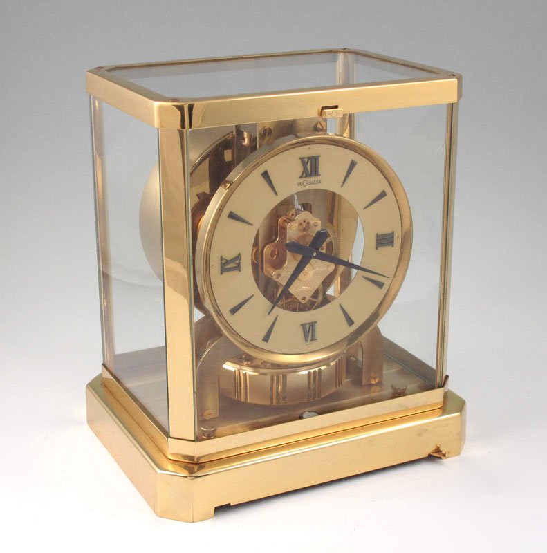 1970'S LECOULTRE ATMOS CLOCK: 1970'S LECOULTRE ATMOS CLOCK: Circa early 1970's, serial number 322931, brass case. Measures 9 1/4'' h. x 8 1/4'' x 6 1/4''.