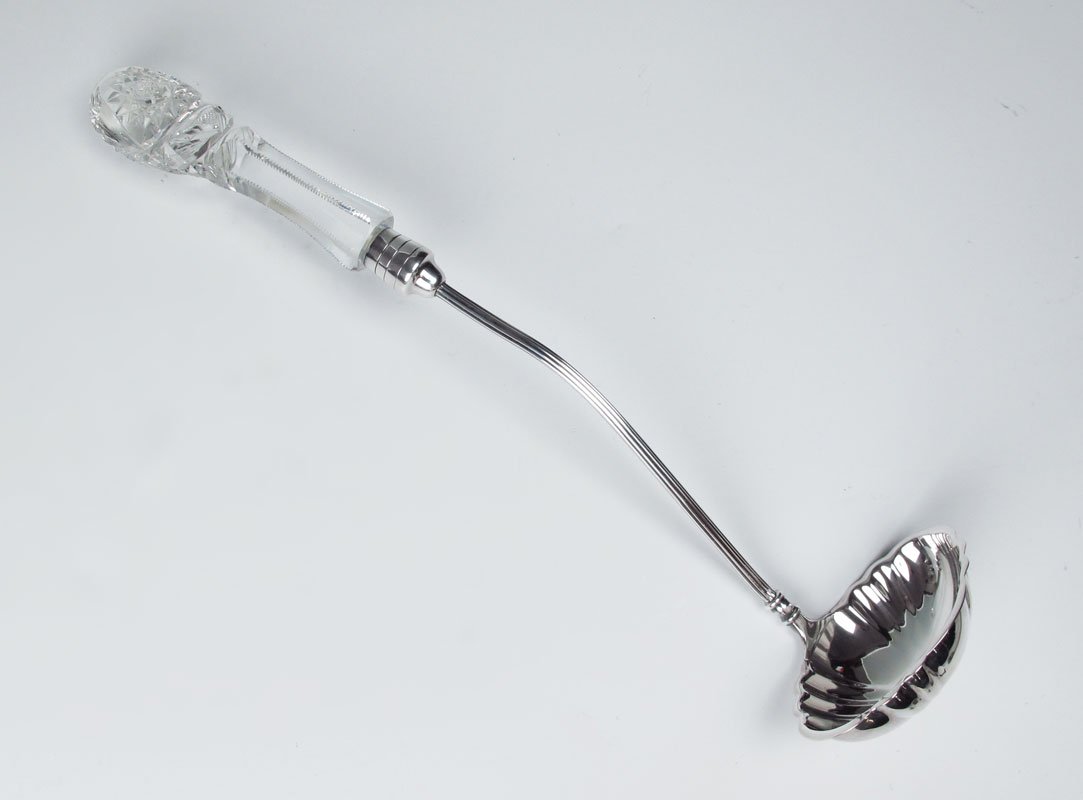 PAIRPOINT CUT GLASS & SILVERPLATE PUNCH LADLE: PAIRPOINT BRILLIANT CUT GLASS & SILVERPLATE PUNCH LADLE: Cut glass handle, silverplate shaft and bowl. Marked Pairpoint Mfg. Co. 16'' long.