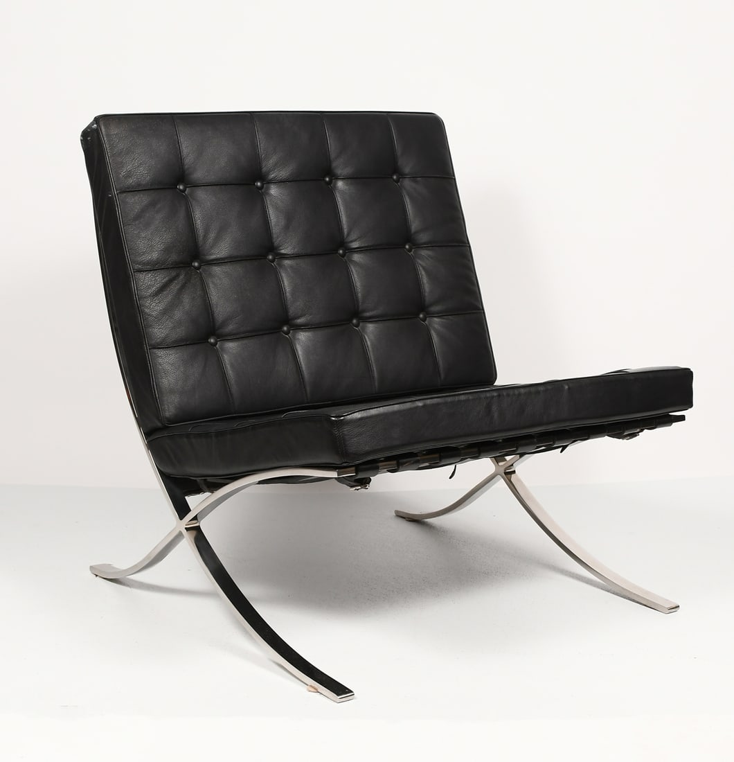 BARCELONA STYLE CHAIR (1 of 4)