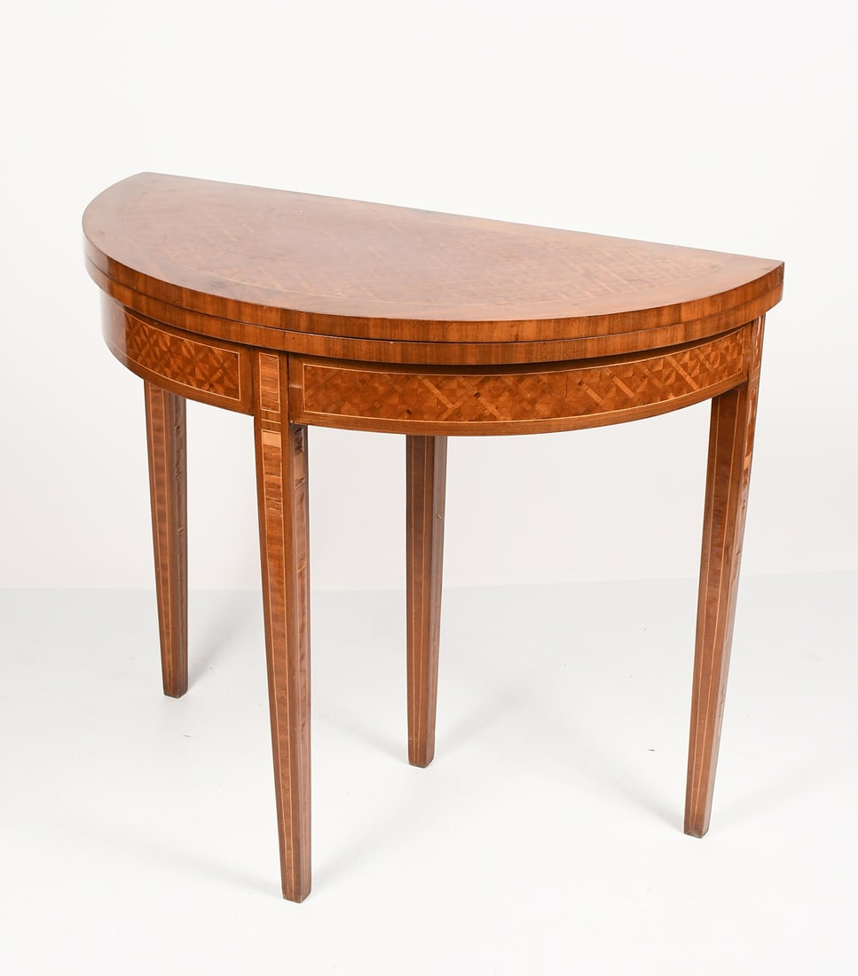 PARQUETRY INLAID CARD / GAME TABLE (1 of 7)