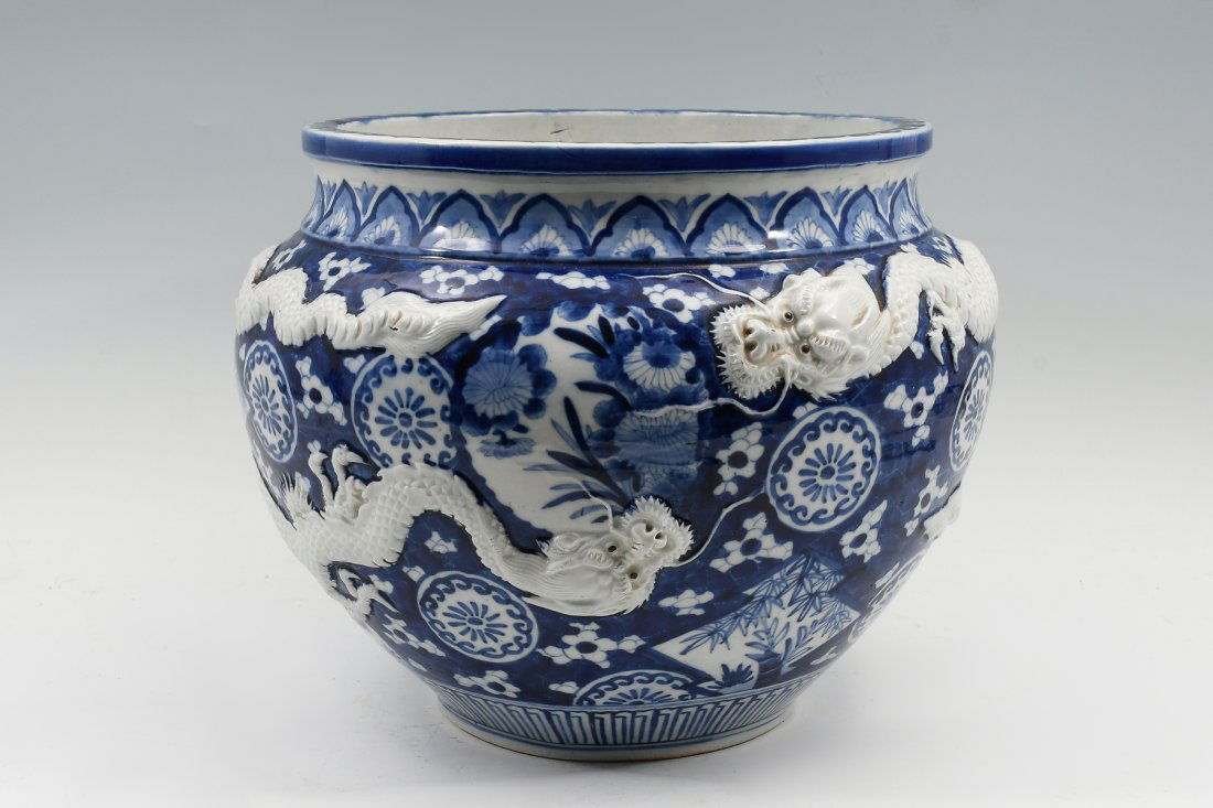 CHINESE BLUE & WHITE PORCELAIN DRAGON JARDINIERE (1 of 5)