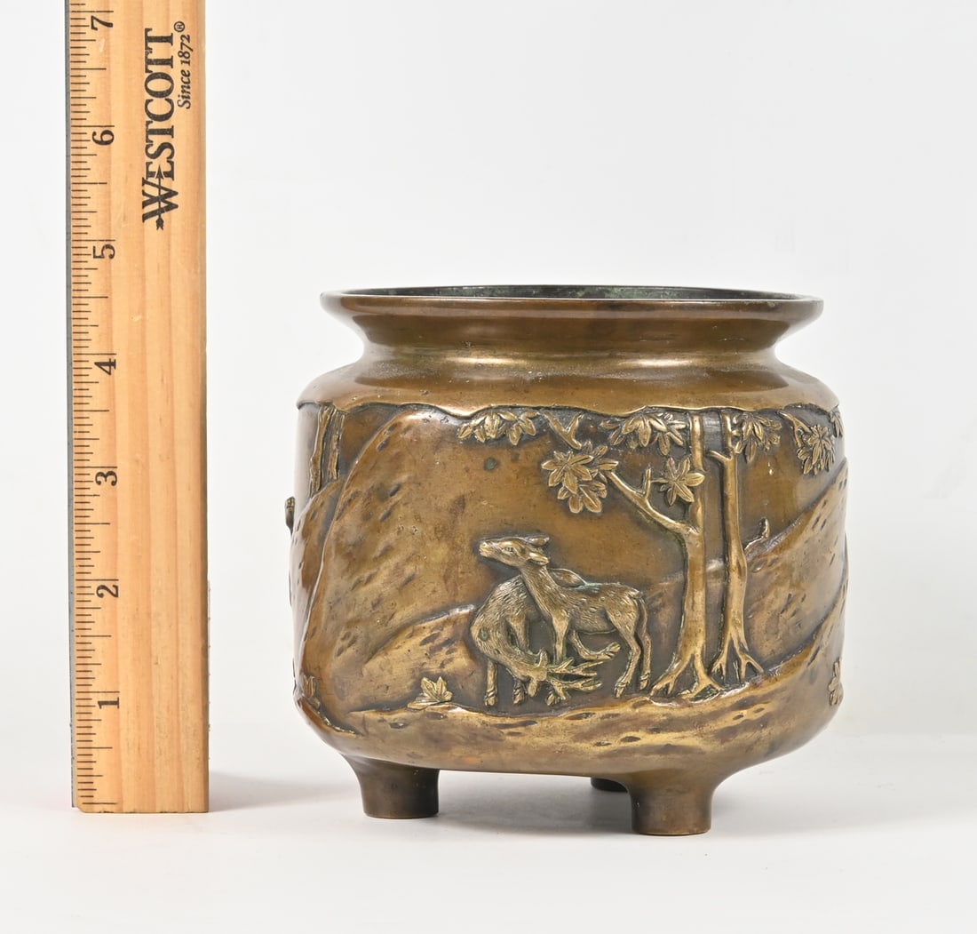 19TH-CENTURY CHINESE BRONZE DEER MOTIF CENSER (1 of 6)