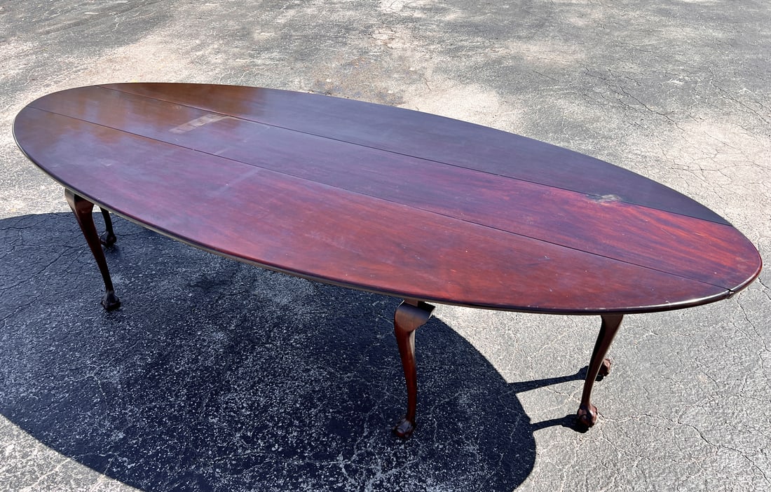 MAHOGANY DROP LEAF CHIPPENDALE STYLE DINING TABLE (1 of 9)