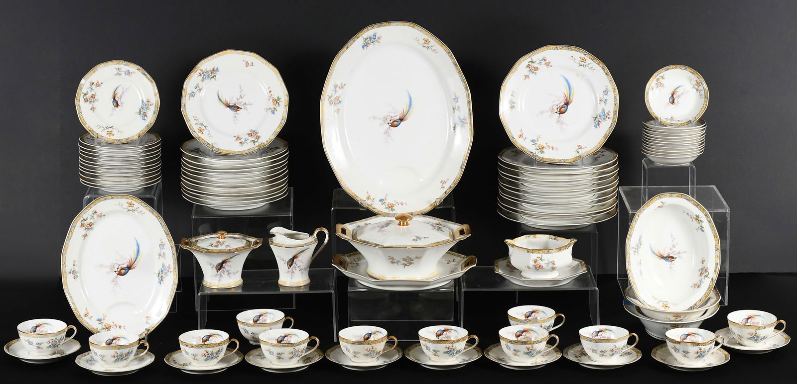 HAVILAND CHINA SERVICE - LIMOGES BAMBOO (1 of 12)
