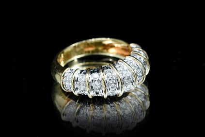 18K DIAMOND FLUTED DOME RING