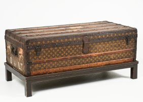 EARLY 1900'S LOUIS VUITTON STEAMER TRUNK