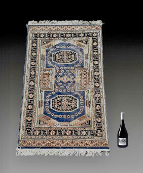 ESTATE ORIENTAL CAUCASIAN DESIGN CARPET 3'1" x 5'