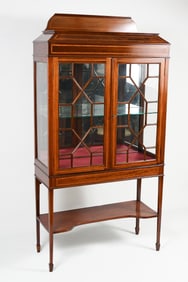 STRING INLAID HEPPLEWHITE STYLE CURIO CABINET