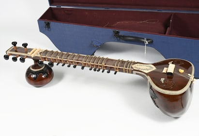 BHARGAVA & CO. INDIAN SITAR IN CASE