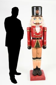 LARGE NUTCRACKER / TOY SOLDIER SCULPTURE