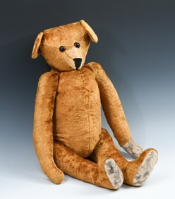 ANTIQUE MOHAIR BEAR