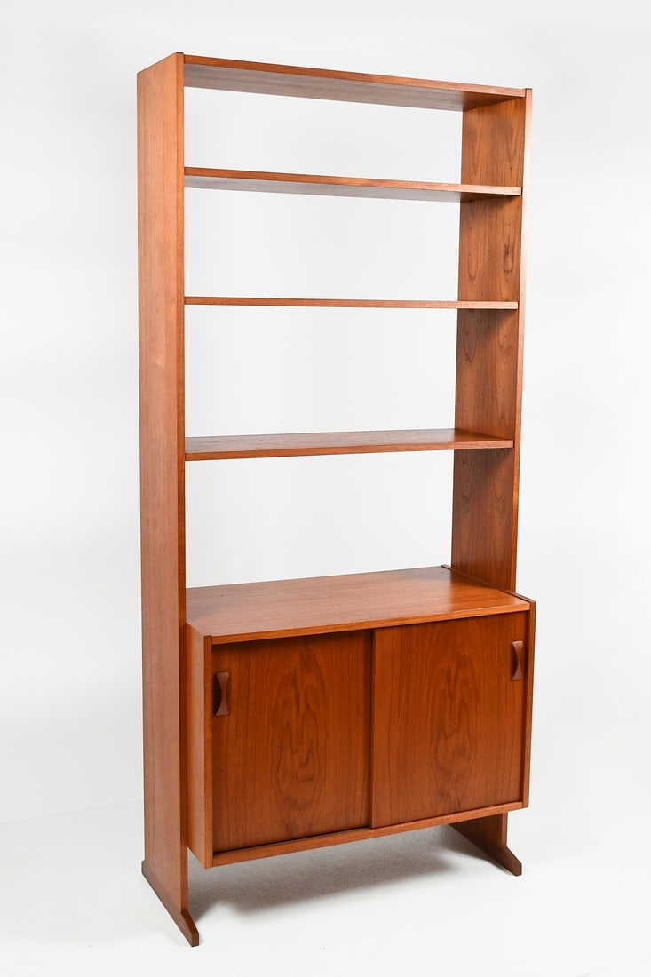 DANISH TEAK FREESTANDING BOOKCASE / DISPLAY (1 of 4)