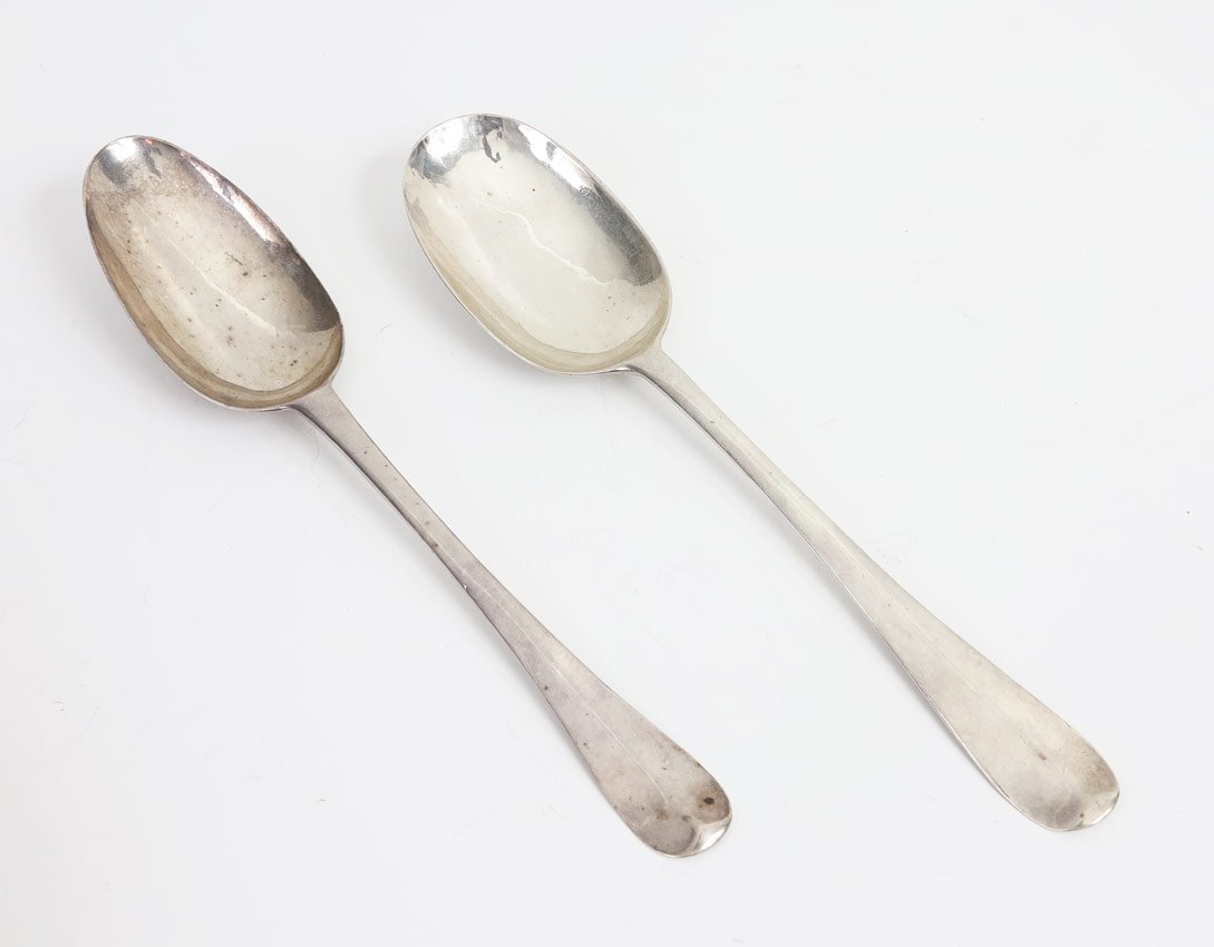 2 PIECE GEORGE I ENGLISH SILVER TABLESPOONS: 2 PIECE GEORGE I ENGLISH SILVER TABLESPOONS: To include 1) Partial 1715 date with other marks obscured, 7 3/4''. 2) 1718 date with unknown maker Ed hallmark, 7 5/8''. Approx. 2.8 troy oz.