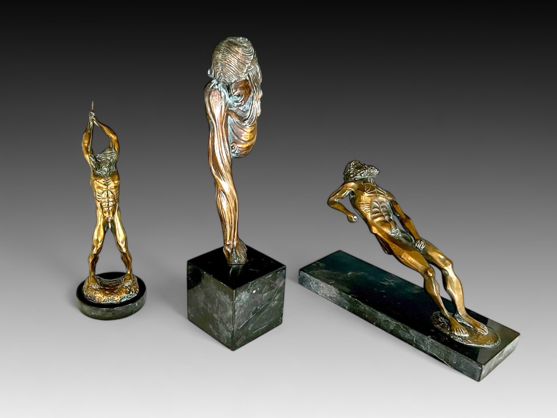 3PC. BENNETT BRONZE LOT: 3PC. BENNETT BRONZE LOT: Two Bronzes by Tom Bennett: 1) Nude Man Spearfishing with a Trident, approximately 10" in height, dated 1978 on the base, numbered 70/100, affixed to a marble plinth, 11" in h