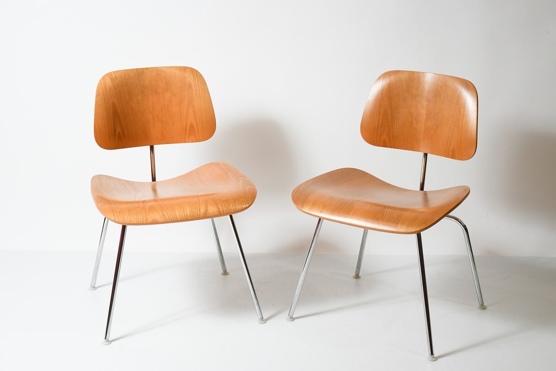 PAIR OF EAMES FOR HERMAN MILLER DCM CHAIRS (1 of 5)