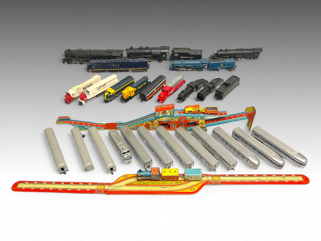 TRAIN COLLECTION OF VARIOUS GAUGES & TRACK SWITCH (1 of 2)