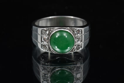 PLATINUM ELEGANT ART DECO JADEITE DIAMOND RING