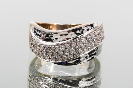 18K ITALIAN WHITE GOLD WAVE RING