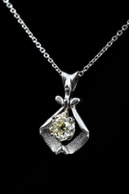 GLAMOROUS 14K DIAMOND ART DECO PENDANT