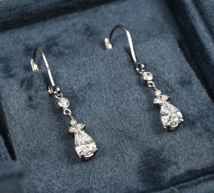SPECTACULAR 18K EARWIRE PEAR SHAPE DIAMONDS