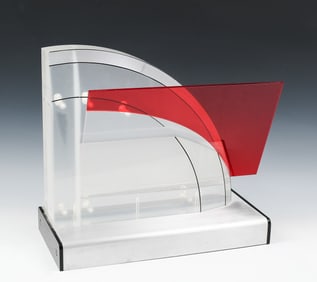 MODERNIST ACRYLIC SCULPTURE