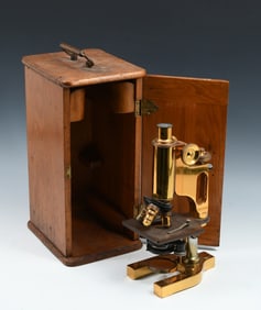 ANTIQUE BAUSCH & LOMB MICROSCOPE IN CASE
