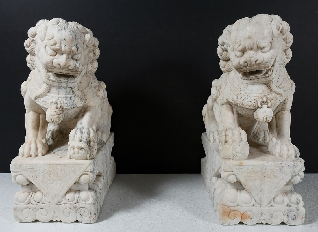 SET OF FINELY CARVED CHINESE MARBLE FOO LIONS