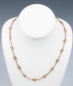 ENCHANTING 14K DIAMOND SHAPE FILIGREE NECKLACE