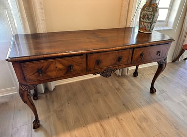 PERIOD GEORGIAN SIDEBOARD