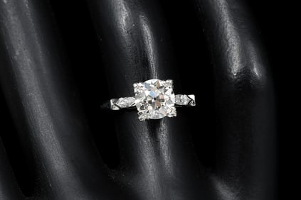 STUNNING PLATINUM ART DECO 1.75 CT SOLITAIRE RING