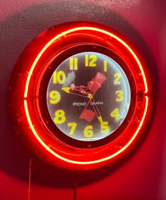 WURLITZER PHONOGRAPH NEON WALL CLOCK