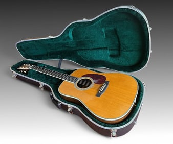 MARTIN D-45 VR MOTHER OF PEARL SIGNATURE SERIES 1998