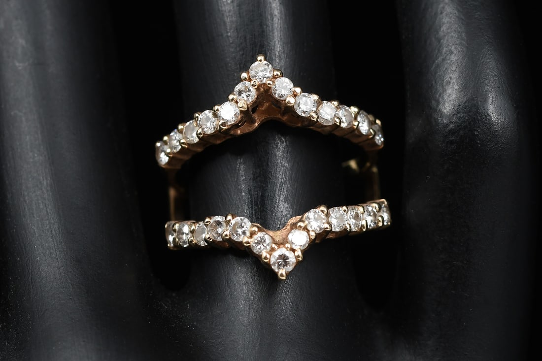 14K 1.00 CTW DIAMOND GUARD RING (1 of 5)