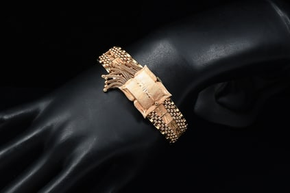 VINTAGE 14K GOLD ALTAIR PEEKABOO TASSELED WATCH