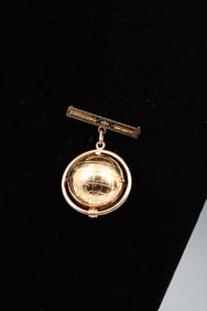 14K GLOBE LOCKET BROOCH