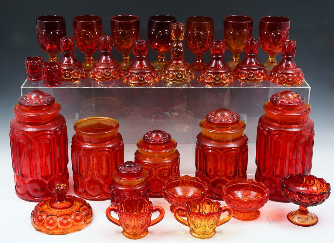 28 PC. L.E. SMITH AMBERINA MOON & STAR GLASSWARE (1 of 7)