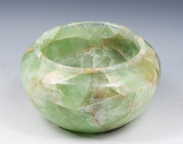 TURNED GREEN FLUORITE BOWL / VASE