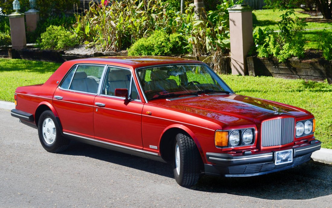 1994 BENTLEY BROOKLANDS COLLECTOR CAR: 1994 BENTLEY BROOKLANDS COLLECTOR CAR: The Bentley is a stunning symbol of elegance and refinement. This burgundy 1994 Brooklands was rarely driven with just under 50,000 miles, 2 owner, always garage