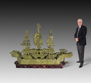 EXTRAORDINARY LARGE SPINACH JADE DRAGON SHIP