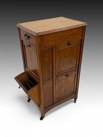 ARTS & CRAFTS OAK MULTI-COMPARTMENT FILE CABINET