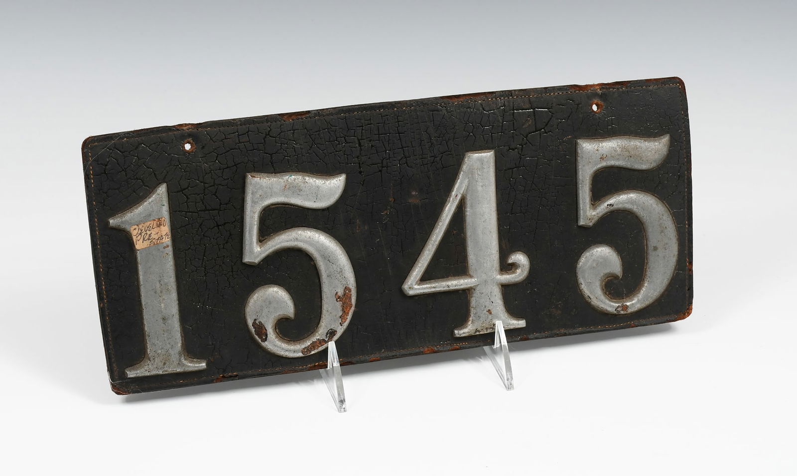 ANTIQUE CLEVELAND LEATHER LICENSE PLATE #1545 (1 of 4)