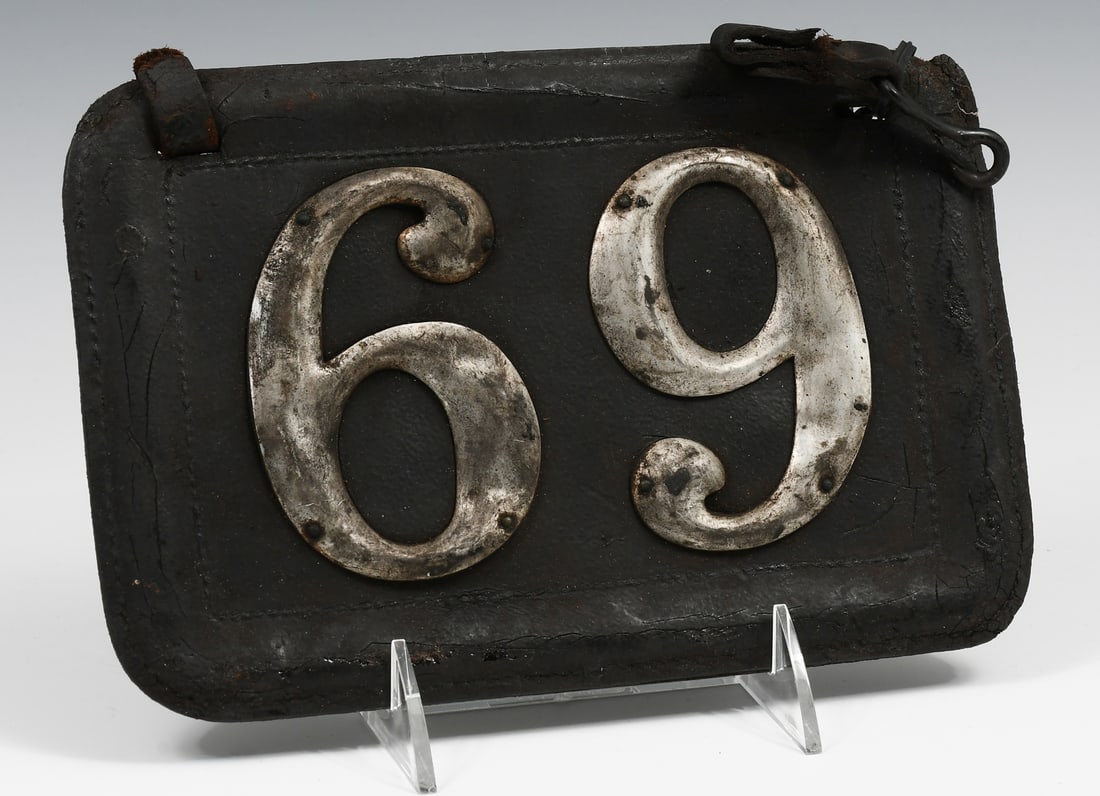 EARLY 2 DIGIT LEATHER LICENSE PLATE (1 of 3)