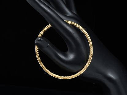 DAVID YURMAN BANGLE 18K: DAVID YURMAN BANGLE 18K: 18K yellow gold bangle double layered bracelet measures approx. .4&rdquo; in diameter. Outside layer is smooth polished yellow gold and the inner layer is barley twist of smoo