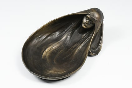 AFTER GUSTAV GURSCHNER AUSTRIAN BRONZE TRAY