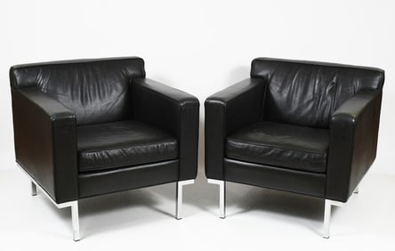 2 MODERN LEATHER DESIGN WITHIN REACH THEATRE CHAIR